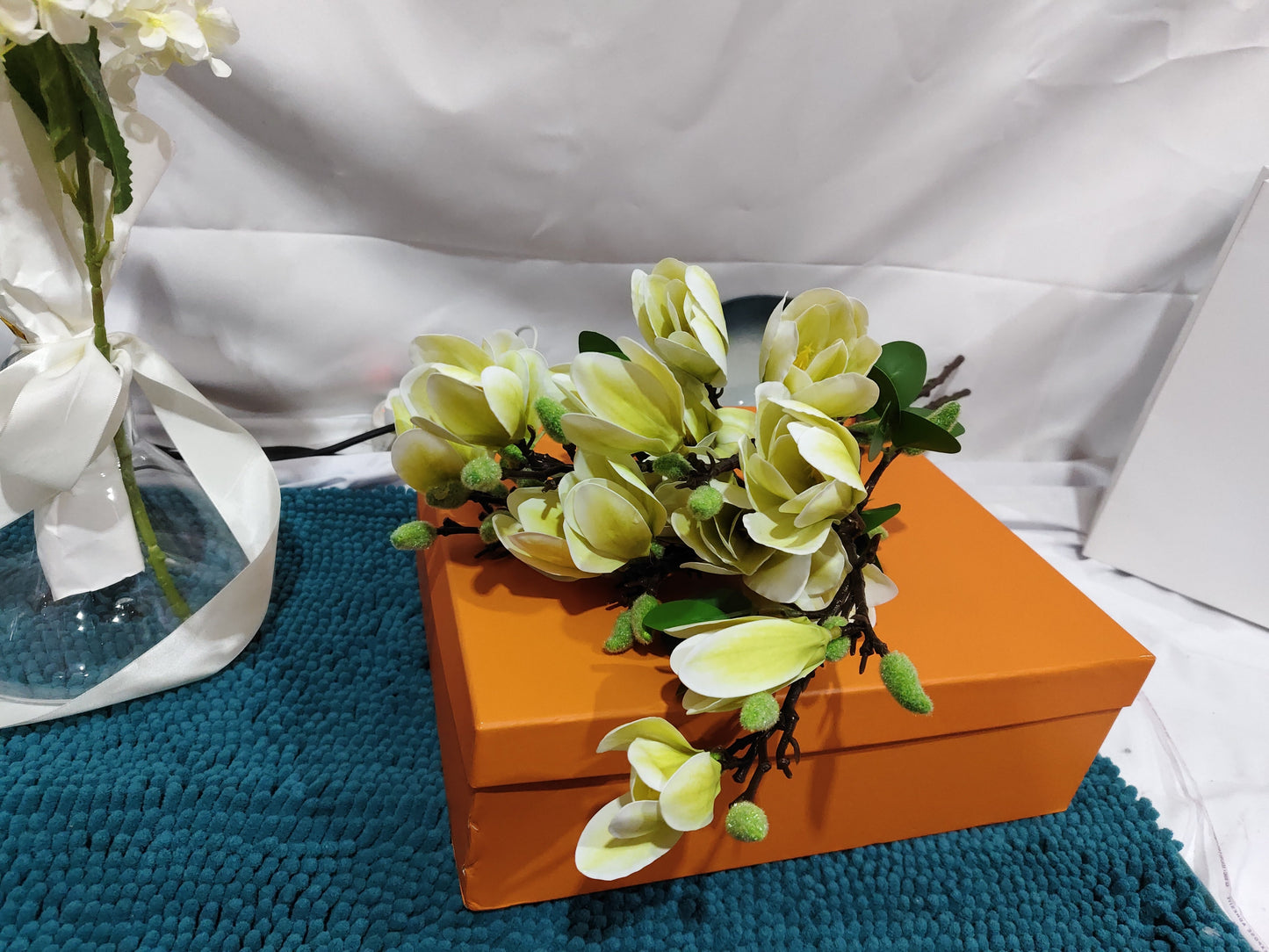 Premium Artificial Magnolia Flower Arrangement – Everlasting Silk Magnolia Décor