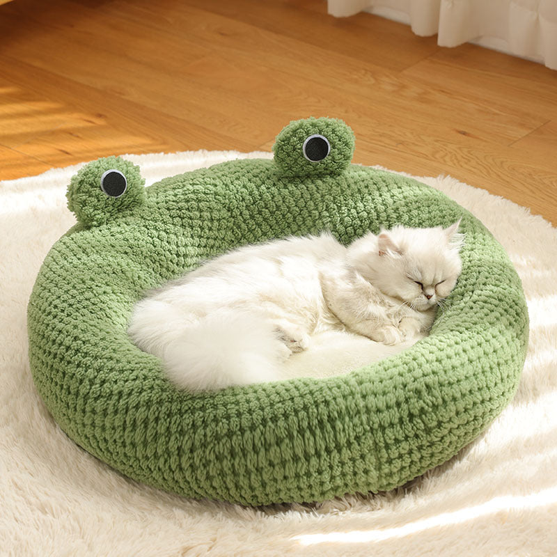 Little Frog Plush Pet Nest – Cozy Cartoon-Style Bed for Small Cats & Dogs